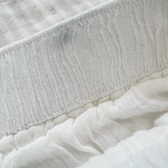 LOVERS + FRIENDS Serene Shorts in White‎ Embroidered Floral size Small - Picture 8 of 8